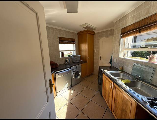 3 BEDROOM HOUSE TO LET IN VANDERBIJLPARK SE 4